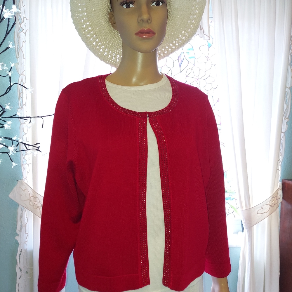 Ninalenoard sweater